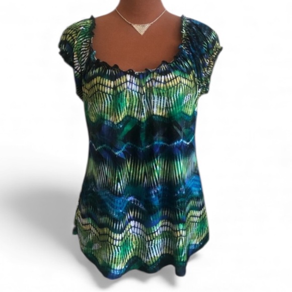 Ava and Grace Women’s Petite Large Short Puffed Sleeve Knit Top Blue and Green - Picture 13 of 13